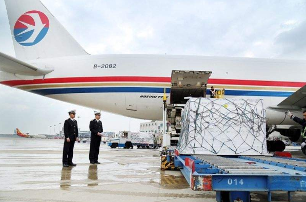 从美国空运进口报关有什么不一样的标准?